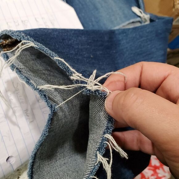 Madewell 10” High Riser Demi Boot Distressed Raw Hem Jeans Size 30 - Picture 6 of 10